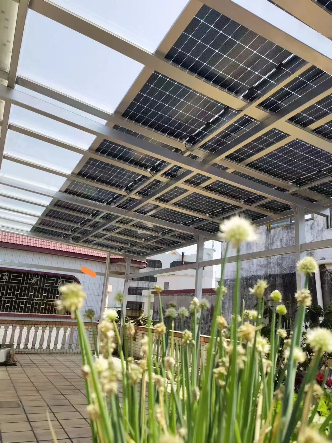 射阳别墅家用屋顶太阳能发电系统安装